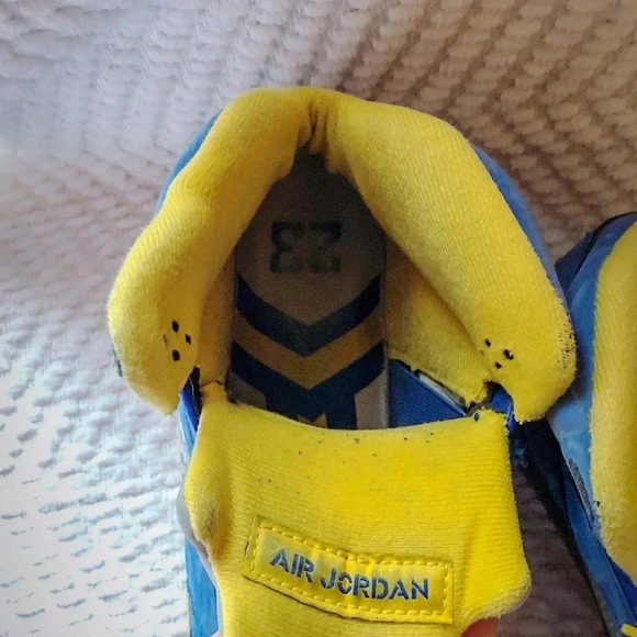 Retro Air Jordans - Picture 3 of 5